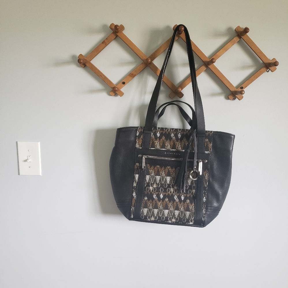 SANCTUARY Leather Soft Hero Tote
